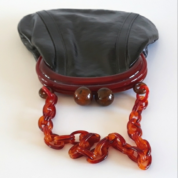 Vintage Handbags - Acrylic Large Kiss Lock Frame Black Bag Vintage